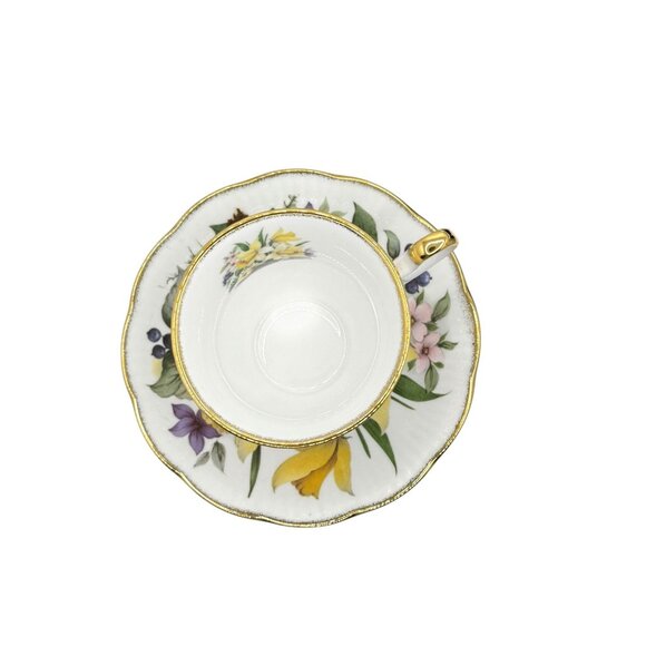 Queens Fine Bone China Floral Tea Cup & Saucer Set With Gold Trim - Picture 5 of 11